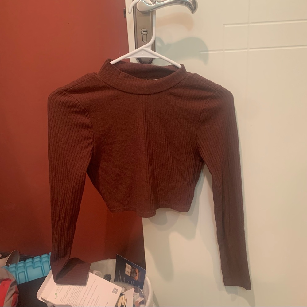 Cropped sweater